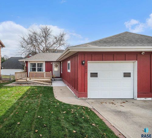 2815 E Klondike Trl, Sioux Falls, SD, 57103-4344 | Card Image