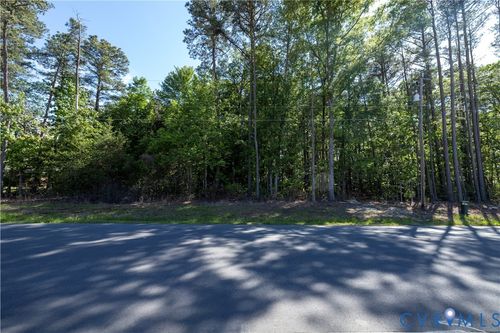 11561 Edinburgh Rd, Glen Allen, VA, 23060-5916 | Card Image