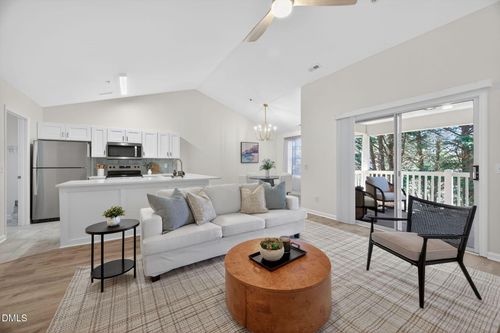 1022 Bergman Dr, Morrisville, NC, 27560-7755 | Card Image