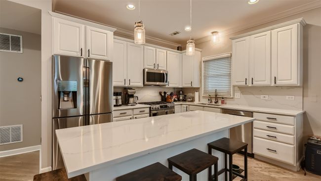 APT-2S - 1513 Cleveland Ave, Condo with 2 bedrooms, 2 bathrooms and null parking in CHICAGO IL | Image 6