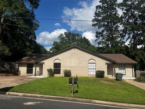 b-601 Hickory St, Huntsville, TX, 77320 | Card Image