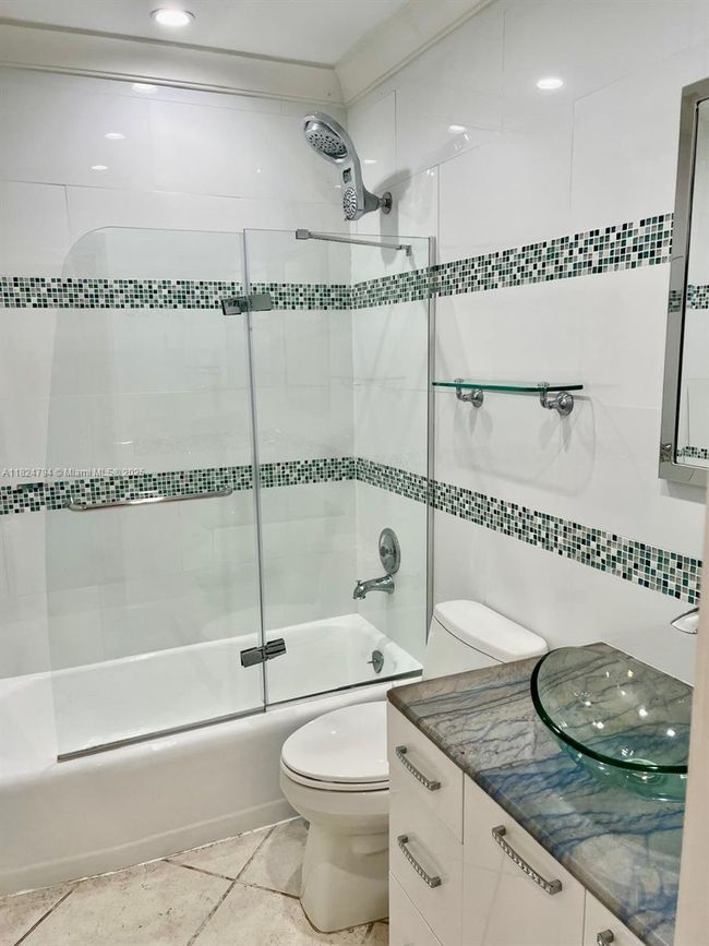 APT-11 - 930 Se 9 Th Ave, Home with 2 bedrooms, 2 bathrooms and null parking in Pompano Beach FL | Image 13