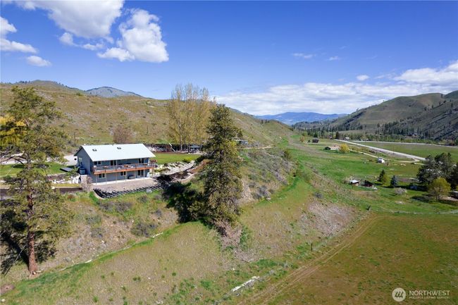 2081 State Route 153, House other with 4 bedrooms, 3 bathrooms and 4 parking in Carlton WA | Image 39