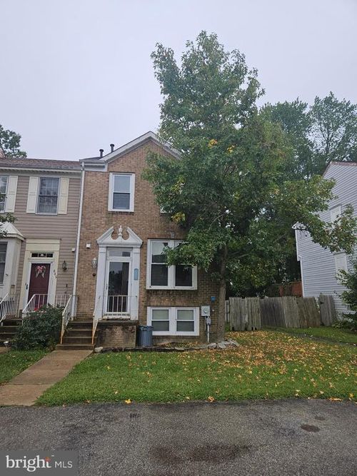 647 Corsica Ave, BEAR, DE, 19701-2512 | Card Image