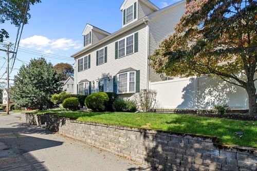 5-5 Bateman Ct, Wakefield, MA, 01880-3406 | Card Image