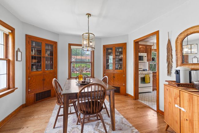231 Glenview Ave, House other with 3 bedrooms, 2 bathrooms and null parking in Wauwatosa WI | Image 11