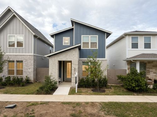 318-8311 Springsteen Drive, Austin, TX, 78744 | Card Image