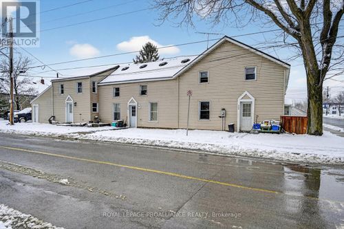 110 Park Street W, Prescott, ON, K0E1T0 | Card Image