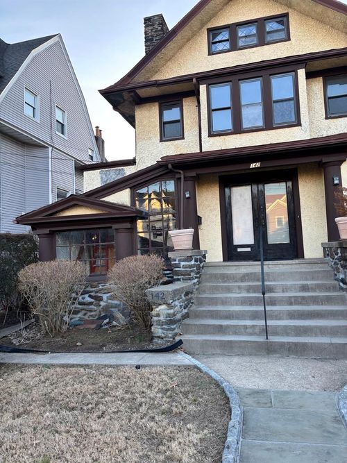 142 Cottage Ave, Mount Vernon, NY, 10550-1404 | Card Image