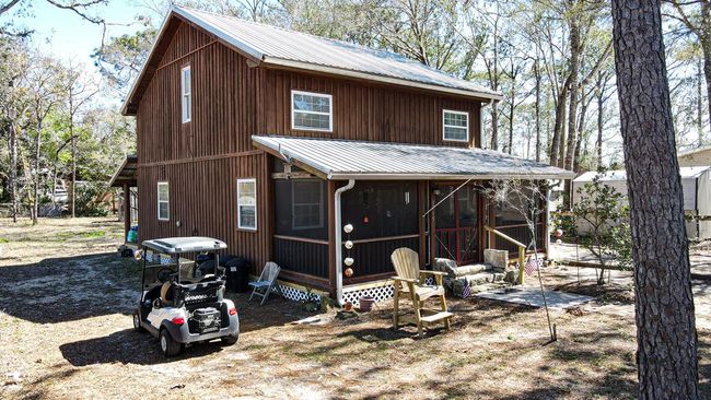 1715 Cedar St Ne, House other with 2 bedrooms, 2 bathrooms and null parking in Steinhatchee FL | Image 6