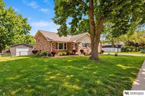 410 Florence Ave, Beatrice, NE, 68310-5128 | Card Image