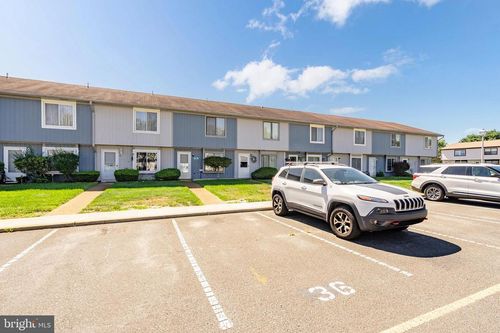 36 Creek Rd, Brick, NJ, 08724-3302 | Card Image