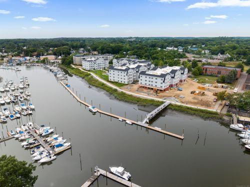 apt-6-1 Indian Neck Ave, Branford, CT, 06405-4666 | Card Image