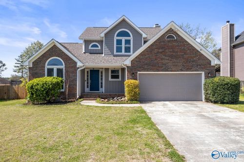102 Claytor Ln, Madison, AL, 35758-6812 | Card Image