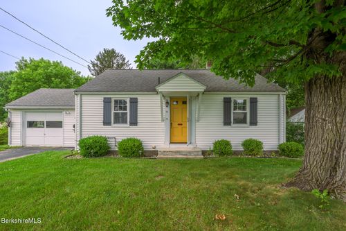 75 Maryland Ave, Pittsfield, MA, 01201-3644 | Card Image