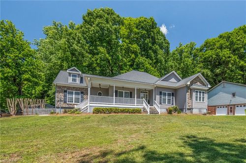 5485 Styers Ferry Rd, Clemmons, NC, 27012-8302 | Card Image