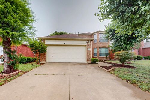 8413 Vicksburg Ln, Fort Worth, TX, 76123-1632 | Card Image