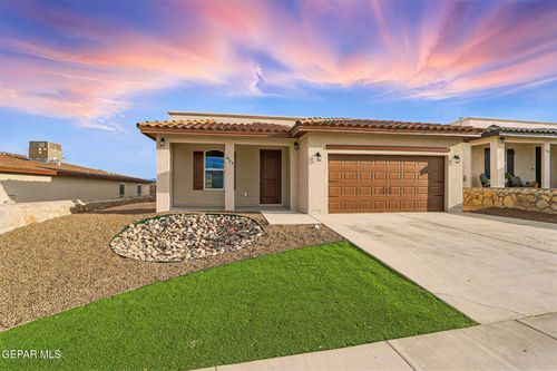 433 Morrison Ln, Sunland Park, NM, 88063-9382 | Card Image