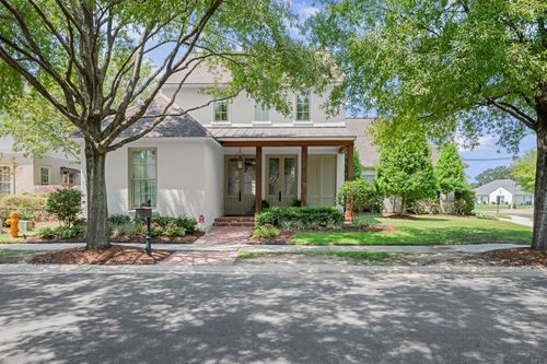 8002 Lanes End, Baton Rouge, LA, 70810-2255 | Card Image