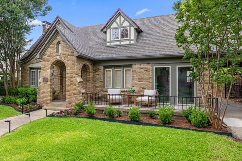 5431 Merrimac Ave, Dallas, TX, 75206-5829 | Card Image