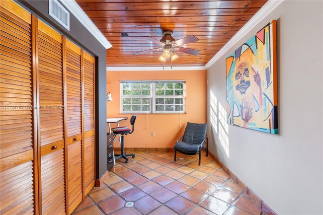 300 187 Th St, House other with 3 bedrooms, 2 bathrooms and null parking in Sunny Isles Beach FL | Image 17