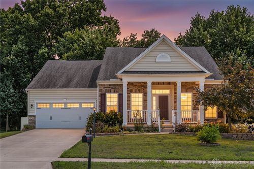 1735 Spring Meadows Drive, Beavercreek Twp, OH, 45385 | Card Image