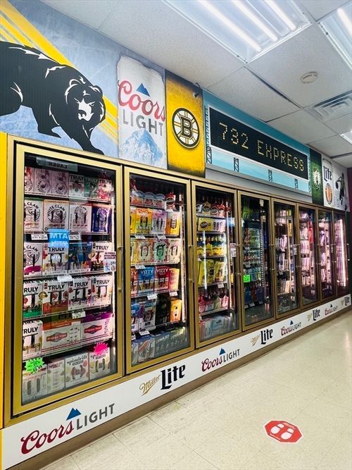 732 Main St, North Oxford, MA, 01537-1148 | Card Image