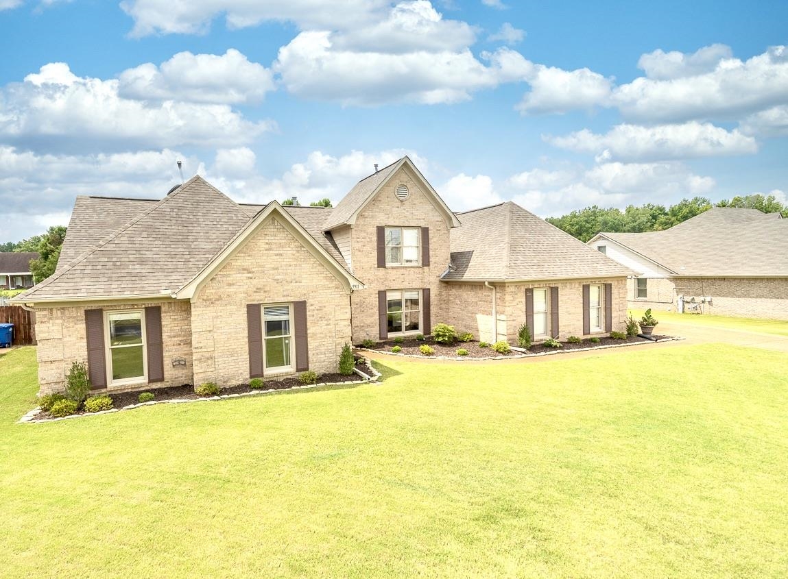 Falcon Hill Dr, Lakeland, TN 38002