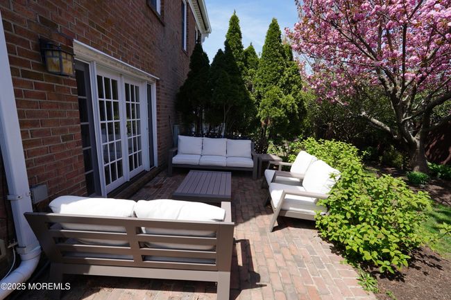 18 Wyckham Rd, Townhouse with 2 bedrooms, 3 bathrooms and null parking in Spring Lake NJ | Image 29