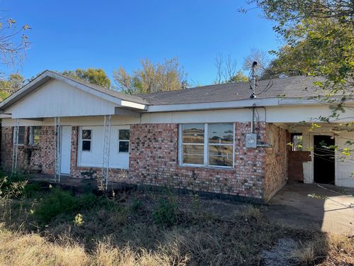 1947 Highway 164 W, Groesbeck, TX, 76642-3550 | Card Image