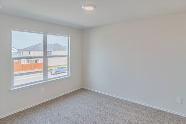 361 Sandringham Loop, House other with 4 bedrooms, 3 bathrooms and 2 parking in Uhland TX | Image 16