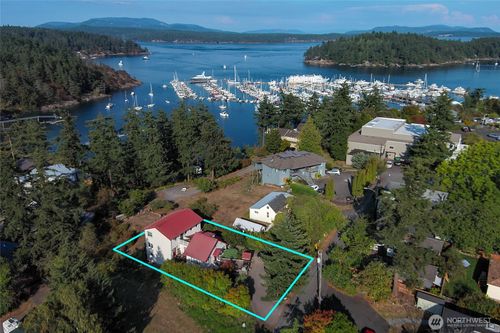 530 Jensen Aly, Friday Harbor, WA, 98250-8051 | Card Image