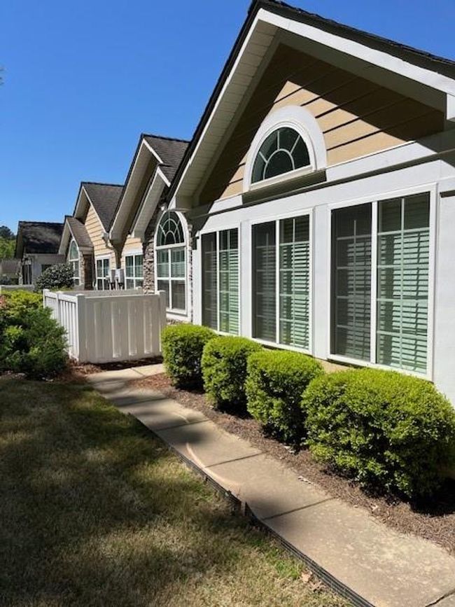 220 Rehobeth Way, Condo with 2 bedrooms, 2 bathrooms and null parking in Fayetteville GA | Image 5