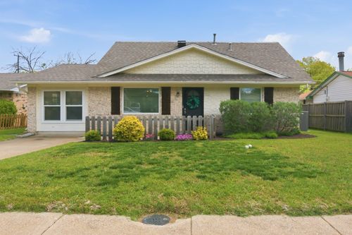 722 Cindy Dr, Cedar Hill, TX, 75104-1722 | Card Image