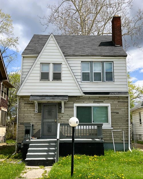 13558 Pinehurst St, Detroit, MI, 48238-2234 | Card Image