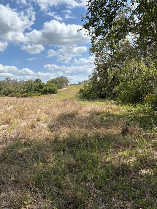 645 Dicks Rd, BABSON PARK, FL, 33827-8663 | Card Image