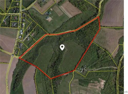 6992 Old Village Rd, Orefield, PA, 18069 | Card Image