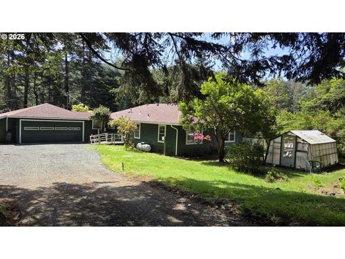 28213 Hunter Creek Hts, Gold Beach, OR, 97444-9617 | Card Image