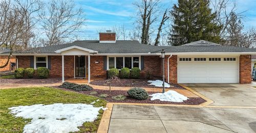 922 Glendale Rd, Marietta, OH, 45750-1532 | Card Image