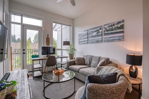 406-14968 101a Ave, Surrey, BC, V3R0E8 | Card Image