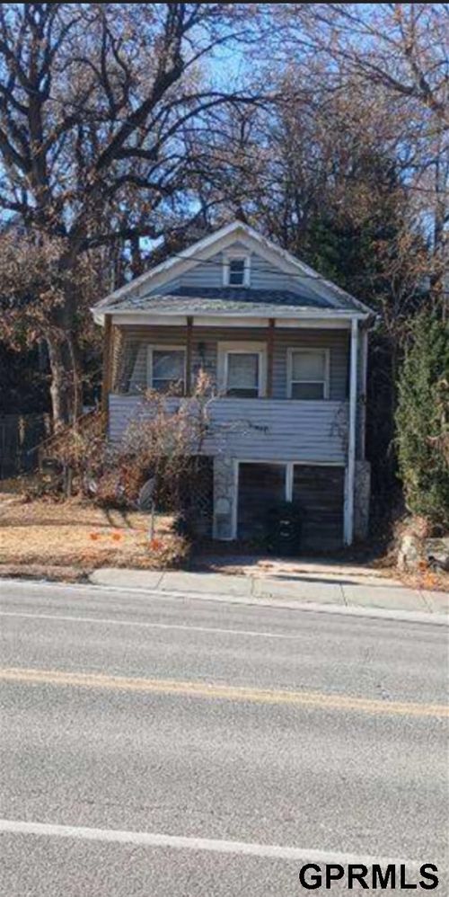 1940 S 13th St, Omaha, NE, 68108-1027 | Card Image