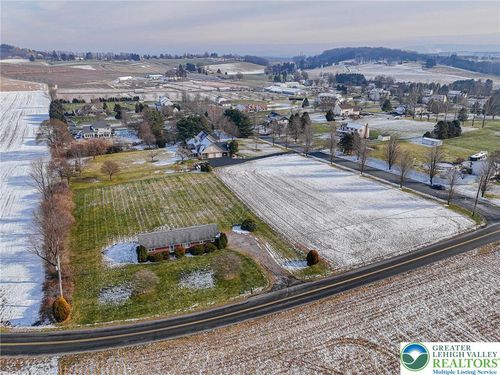 10114 Dietrich Rd, Breinigsville, PA, 18031-1905 | Card Image