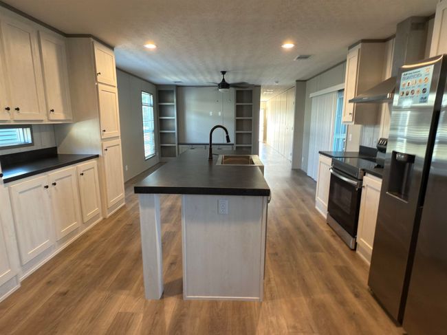5686 Brady Circle, House other with 3 bedrooms, 2 bathrooms and null parking in Lumberton TX | Image 19