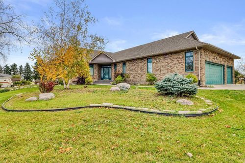 6425 15th St S, Fargo, ND, 58104-5005 | Card Image