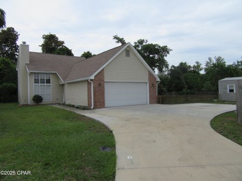 801 Plantation Way, Panama City, FL, 32404-8611 | Card Image