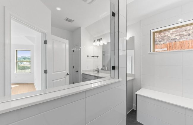 6517 Apache Plum Ln, House other with 3 bedrooms, 2 bathrooms and null parking in Spicewood TX | Image 7