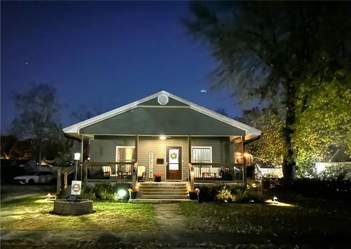 312 E Lee St, Nevada, MO, 64772-2408 | Card Image