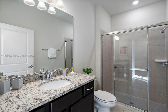 627 - 627 Jasmine Ln, Townhouse with 5 bedrooms, 5 bathrooms and null parking in DAVENPORT FL | Image 8