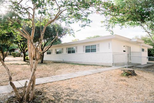 1381 Oblate, San Antonio, TX, 78216 | Card Image