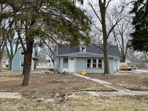 215 N Dewitt St, Paulding, OH, 45879-1318 | Card Image